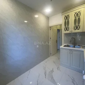 In Baku 80.0 m² apartment is for sale - Image 3