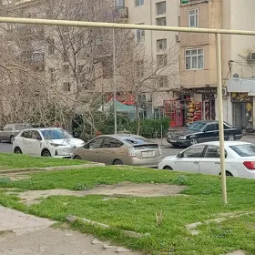 In Baku 65.0 m² commercial is for sale - Image 2