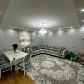 In Baku 117.0 m² house with 4.0 rooms is for sale - Image 5