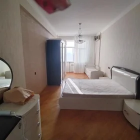 In Baku 95.0 m² apartment is for rent - Image 2