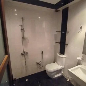 In Baku 95.0 m² apartment is for rent - Image 5