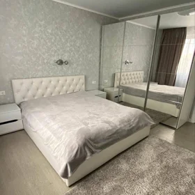 In Baku 85.0 m² apartment is for rent - Image 3