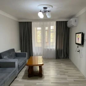 In Baku 70.0 m² apartment is for sale - Image 4
