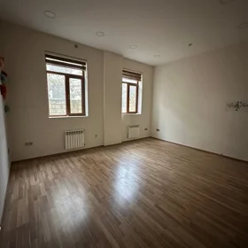 In nan 600.0 m² office is for rent - Image 5