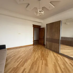 In nan 155.0 m² apartment is for rent - Image 5
