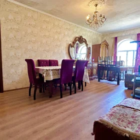 In nan 172.0 m² house with 6.0 rooms is for sale - Image 5