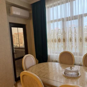 In Baku 68.0 m² apartment is for rent - Image 2