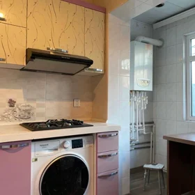 In Baku 60.0 m² apartment is for rent - Image 2