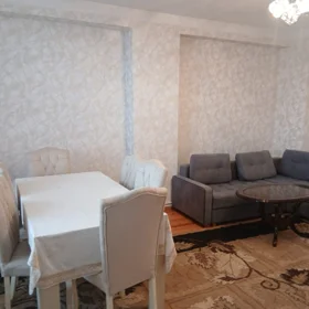In Baku 125.0 m² apartment is for rent - Image 2
