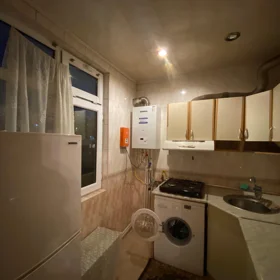 In Baku 91.0 m² apartment is for rent - Image 3