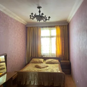 In Baku 91.0 m² apartment is for rent - Image 4