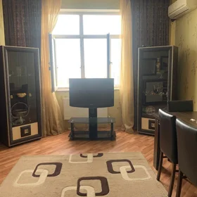 In Baku 90.0 m² apartment is for rent - Image 3