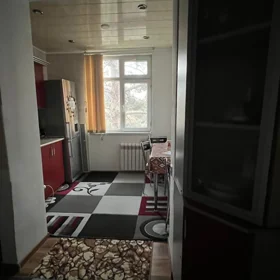 In Baku 80.0 m² apartment is for sale - Image 2