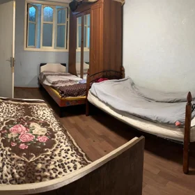 In Baku 70.0 m² apartment is for sale - Image 5