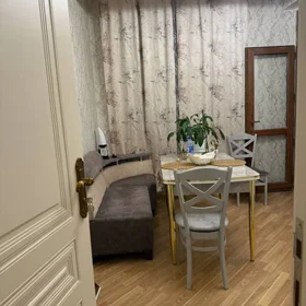 In Baku 65.0 m² apartment is for sale - Image 3