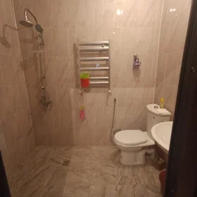 In Baku 85.0 m² apartment is for sale - Image 4