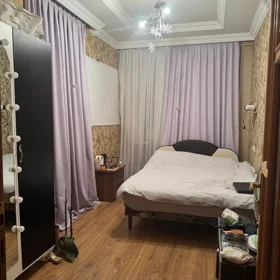 In Baku 85.0 m² apartment is for sale - Image 3