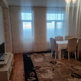 In Baku 126.0 m² apartment is for rent - Image 4