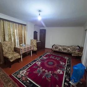 In Baku 80.0 m² house with 3.0 rooms is for rent - Image 2