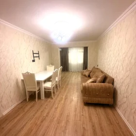 In Baku 60.0 m² apartment is for rent - Image 2