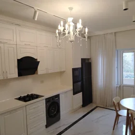 In Baku 150.0 m² apartment is for sale - Image 5