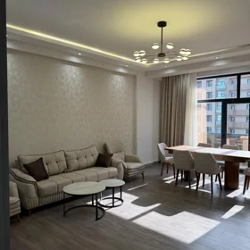 In Baku 100.0 m² apartment is for rent - Image 2