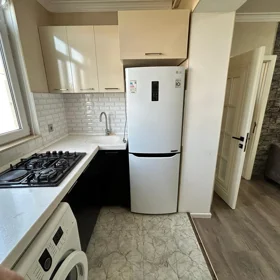 In Baku 77.0 m² apartment is for rent - Image 4