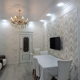 In Baku 125.0 m² apartment is for rent - Image 2