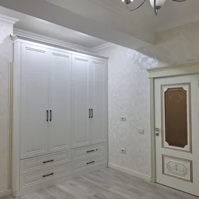 In Baku 125.0 m² apartment is for rent - Image 3