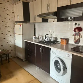 In Baku 60.0 m² apartment is for rent - Image 5