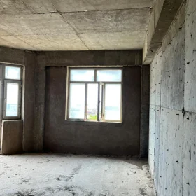 In Baku nan m² apartment is for sale - Image 3