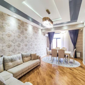 In Baku 130.0 m² apartment is for rent - Image 2