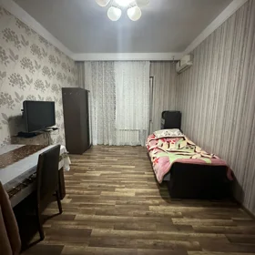 In Baku 80.0 m² apartment is for sale - Image 4