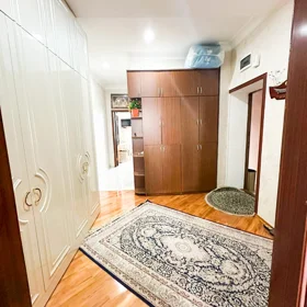 In Baku 80.0 m² apartment is for rent - Image 4