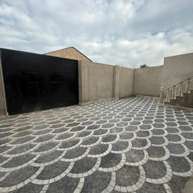 In Baku 125.0 m² house with 4.0 rooms is for sale - Изображение 2