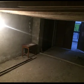 In Baku 40.0 m² garage is for rent - Image 4