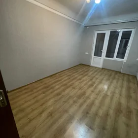 In Baku 50.0 m² apartment is for rent - Image 2