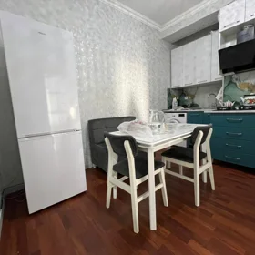 In Baku 94.0 m² apartment is for rent - Image 3