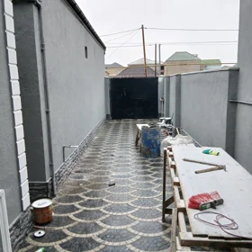 In Baku 100.0 m² house with 3.0 rooms is for sale - Image 2