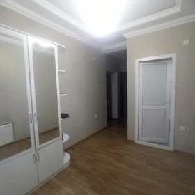 In Baku 56.0 m² apartment is for rent - Image 3