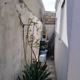 In Baku 72.0 m² house with 3.0 rooms is for sale - Image 4