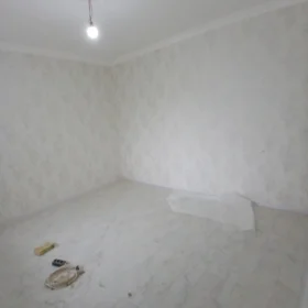 In Baku 100.0 m² house with 3.0 rooms is for sale - Image 4