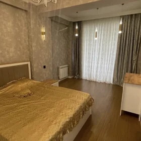 In Baku 80.0 m² apartment is for rent - Image 4