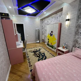 In Baku 142.0 m² apartment is for sale - Image 5