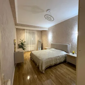 In Baku 90.0 m² apartment is for rent - Image 4