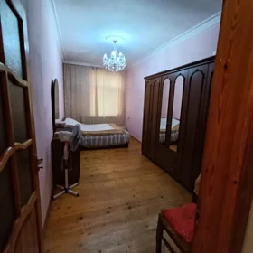 In Baku 70.0 m² apartment is for sale - Image 4