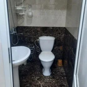 In Baku 57.0 m² apartment is for sale - Image 5