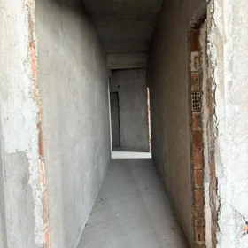 In Baku 228.0 m² apartment is for sale - Image 3