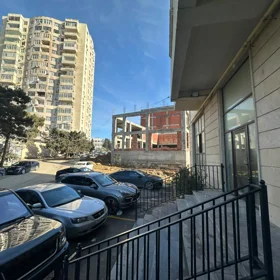 In Baku 147.0 m² apartment is for sale - Image 2