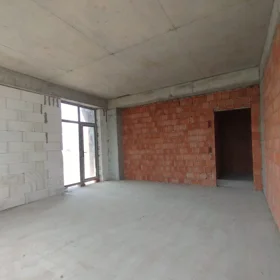 In Baku 147.0 m² apartment is for sale - Image 3